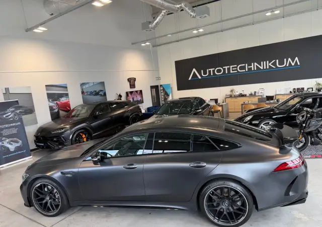 MERCEDES-BENZ AMG GT 43 4-Matic+