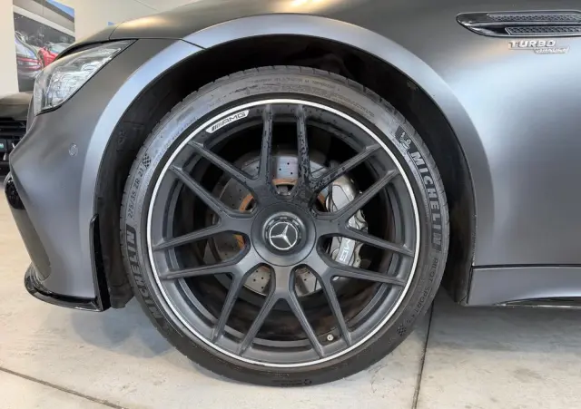 MERCEDES-BENZ AMG GT 43 4-Matic+