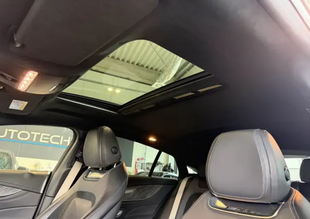 MERCEDES-BENZ AMG GT 43 4-Matic+