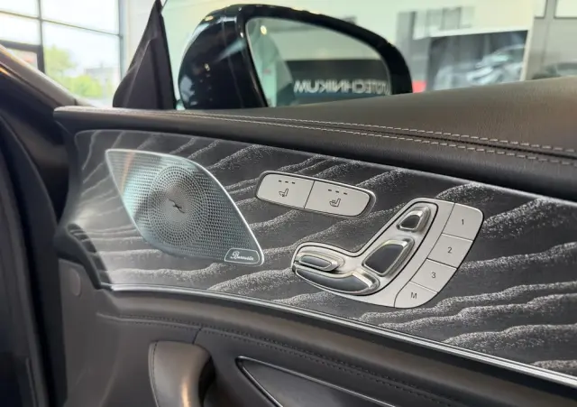 MERCEDES-BENZ AMG GT 43 4-Matic+