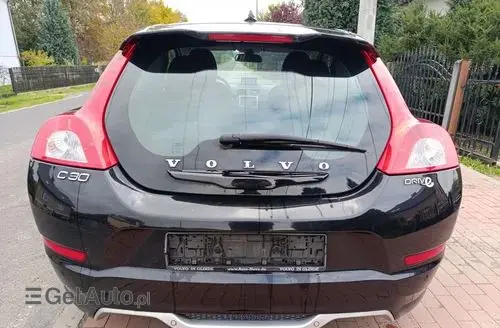 VOLVO C30 