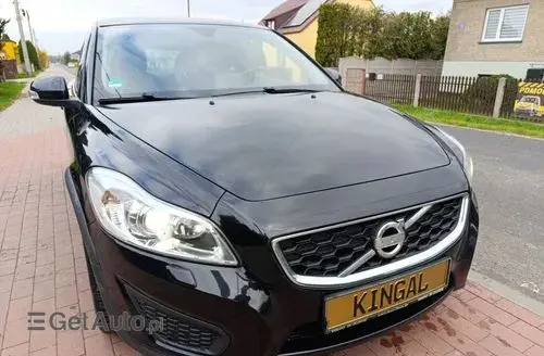 VOLVO C30 