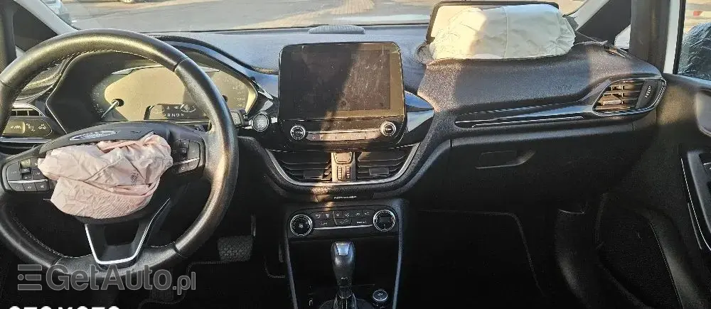 FORD Fiesta 1.0 EcoBoost Powershift Celebration