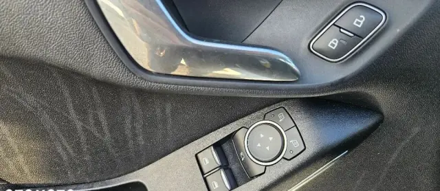 FORD Fiesta 1.0 EcoBoost Powershift Celebration