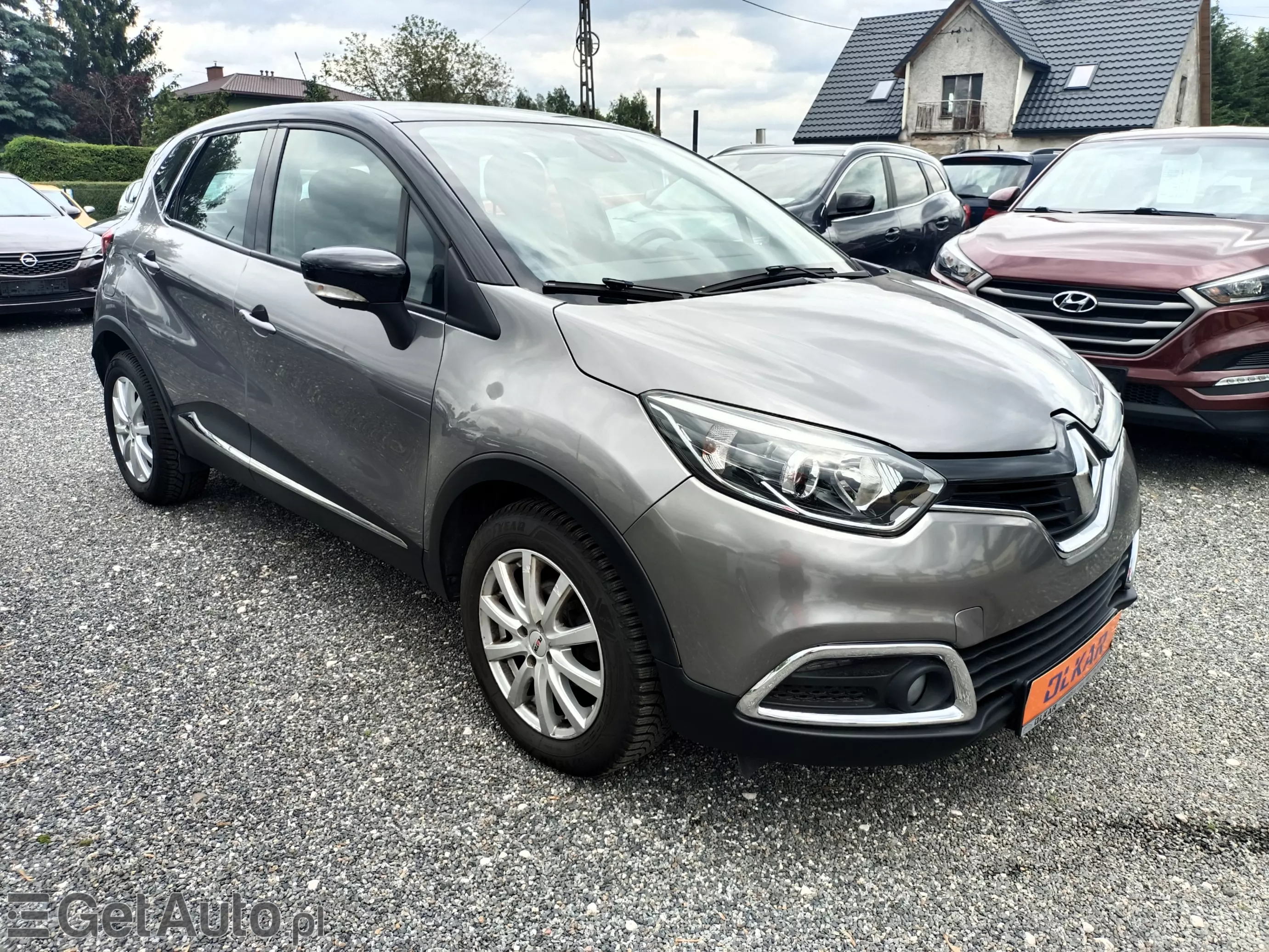 RENAULT Captur ENERGY TCe 90 Start&Stop Luxe