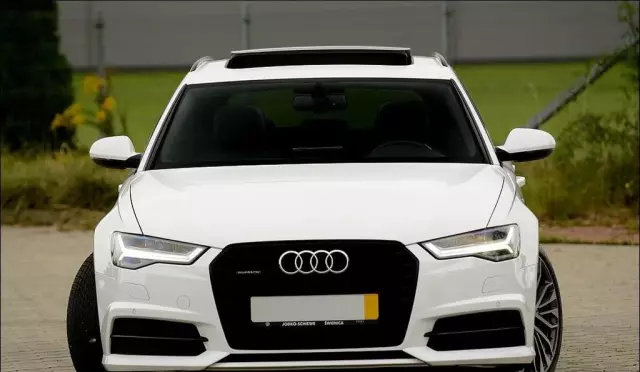 AUDI A6 