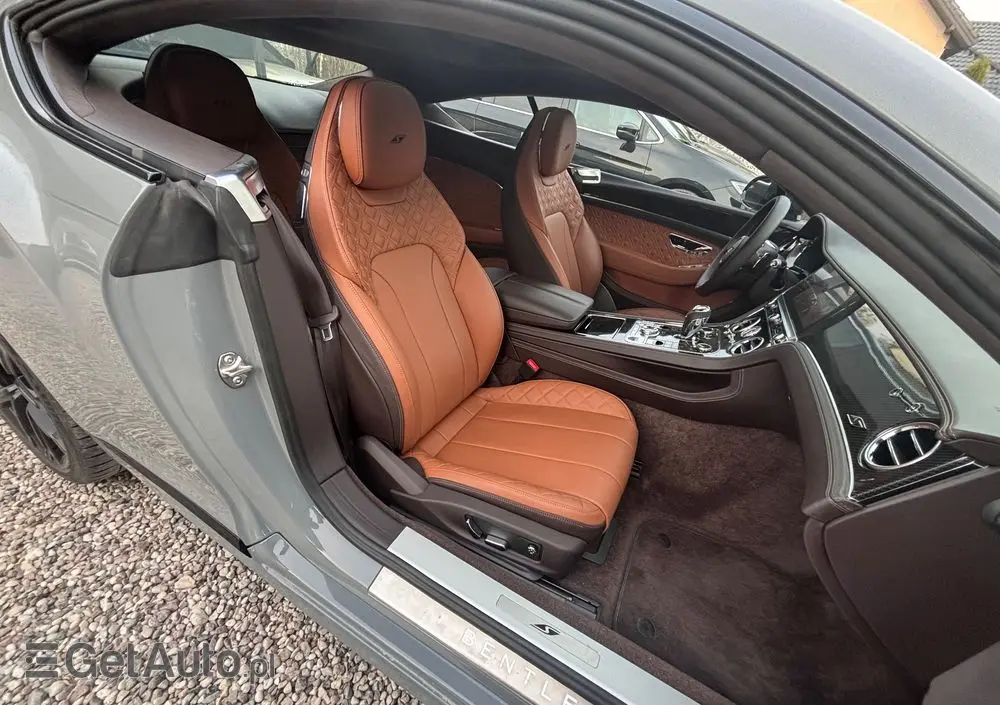 BENTLEY Continental GT V8
