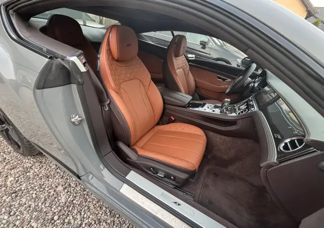 BENTLEY Continental GT V8