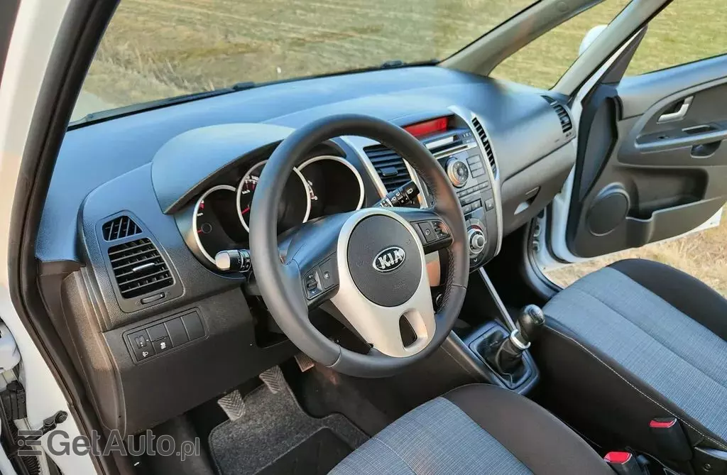 KIA Venga 1.4 16V (90 KM)