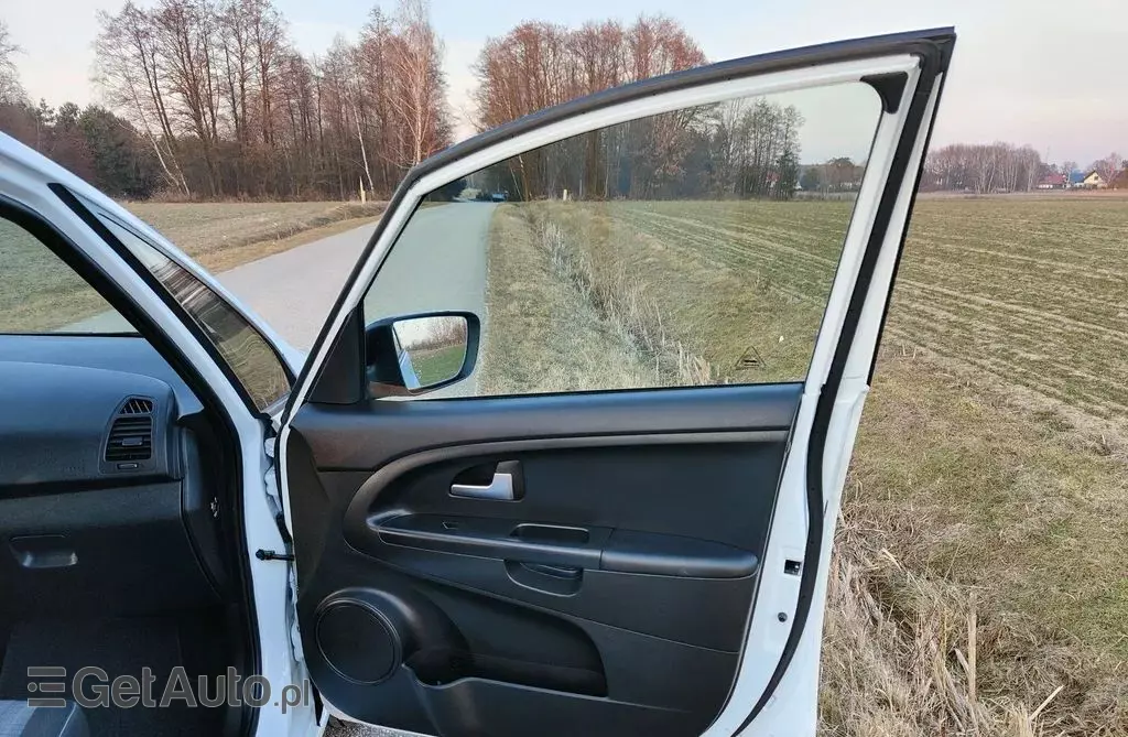 KIA Venga 1.4 16V (90 KM)