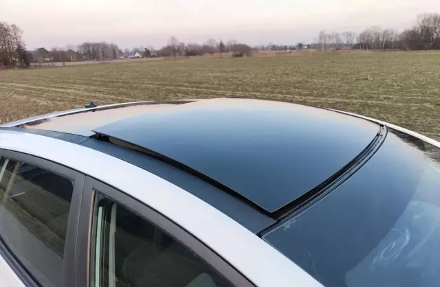 KIA Venga 1.4 16V (90 KM)