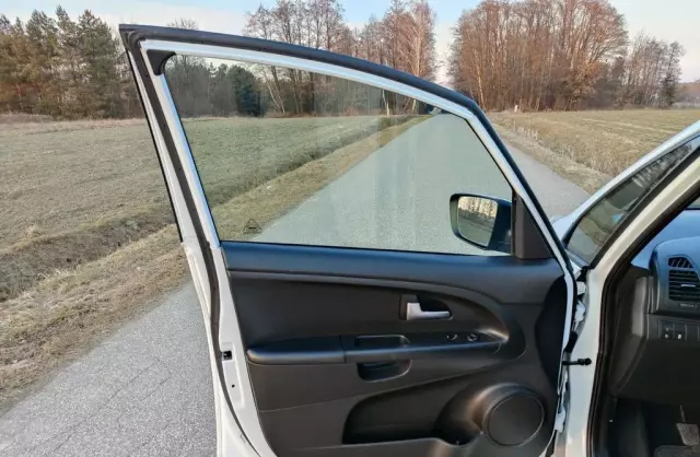 KIA Venga 1.4 16V (90 KM)