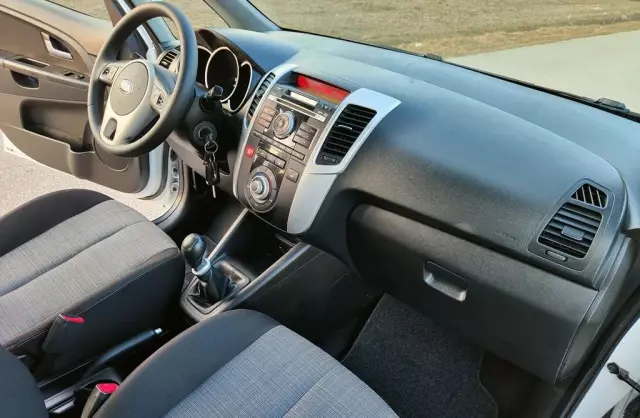 KIA Venga 1.4 16V (90 KM)