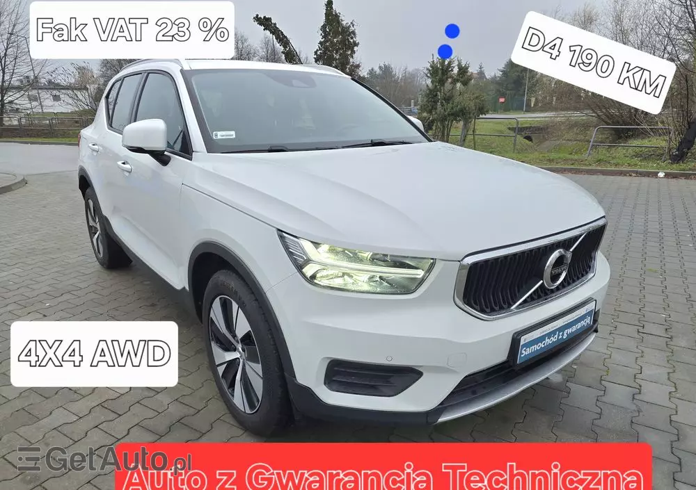 VOLVO XC 40 D4 AWD Momentum