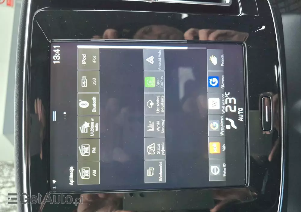 VOLVO XC 40 D4 AWD Momentum