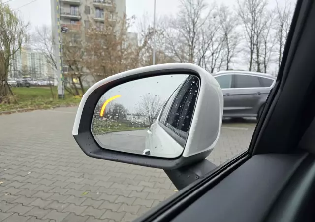 VOLVO XC 40 D4 AWD Momentum