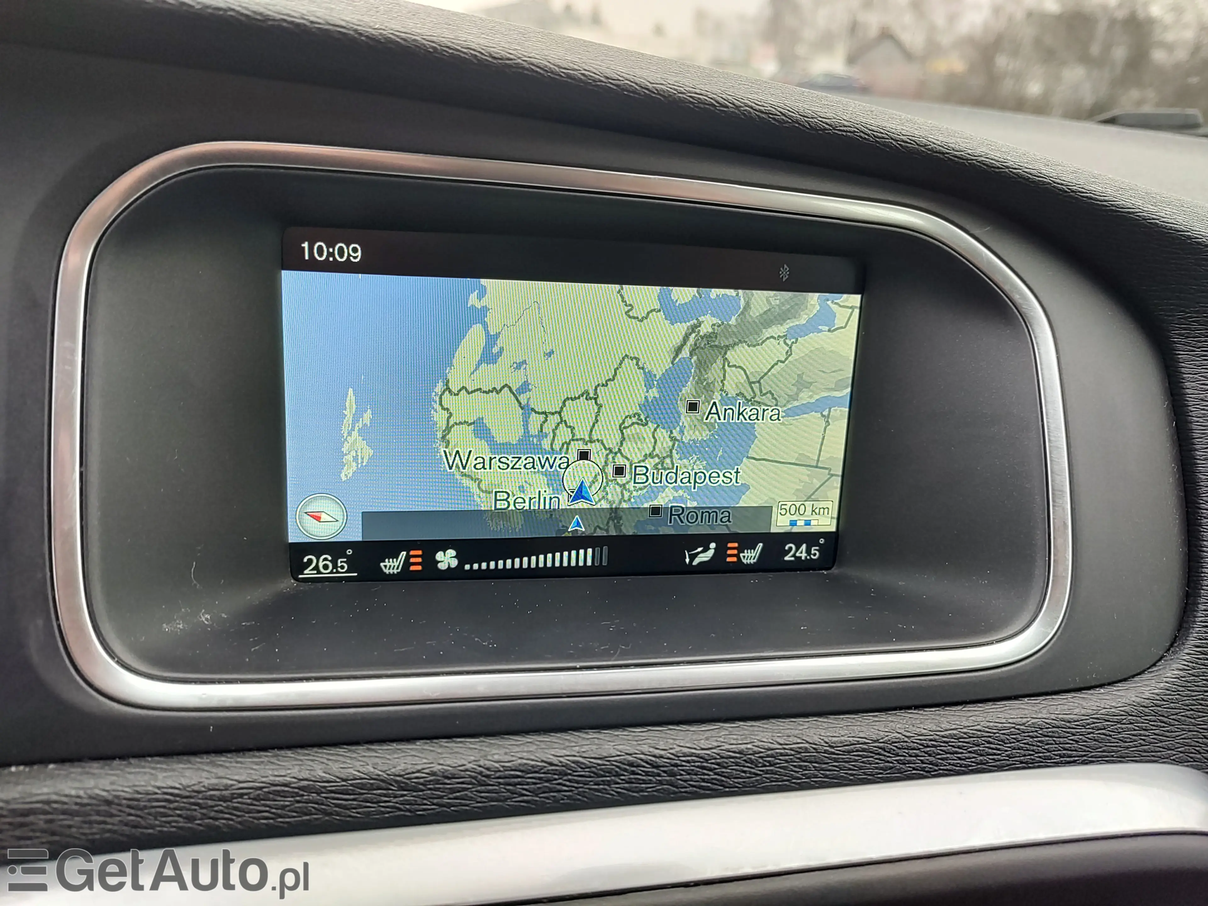 VOLVO V40 Kinetic Ocean Race