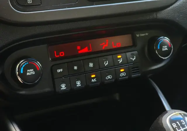 KIA Carens 1.7 CRDi L 7os