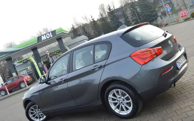 BMW Seria 1 118i Sport Line