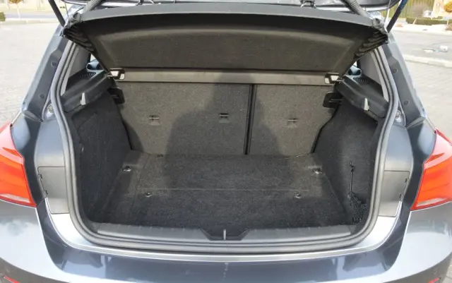 BMW Seria 1 118i Sport Line