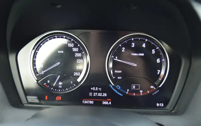 BMW Seria 1 118i Sport Line