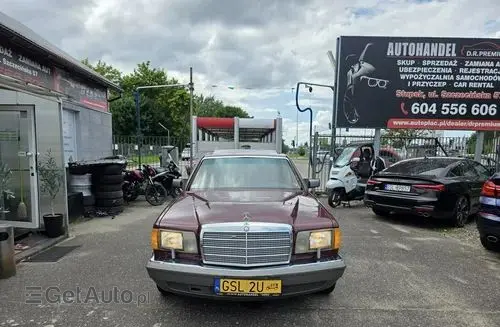 MERCEDES-BENZ W126 
