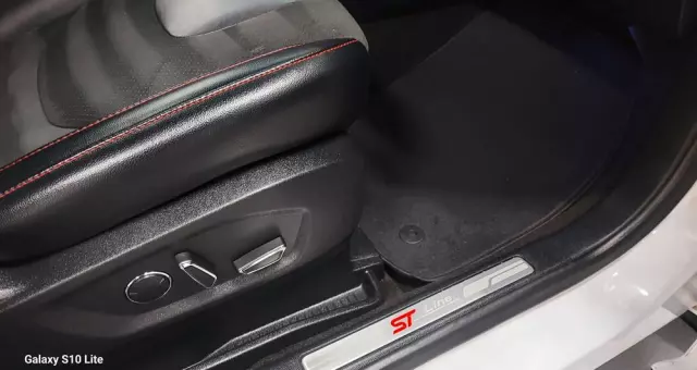 FORD Edge 2.0 EcoBlue Twin-Turbo 4WD ST-Line