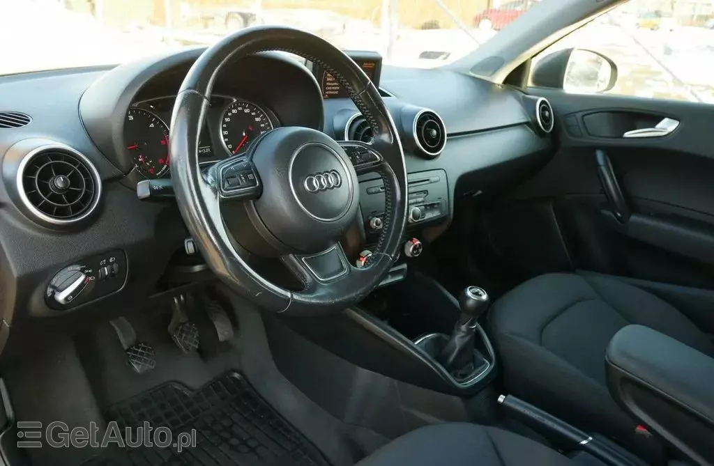 AUDI A1 