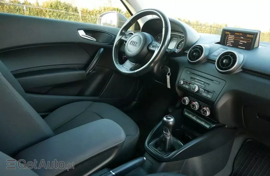 AUDI A1 
