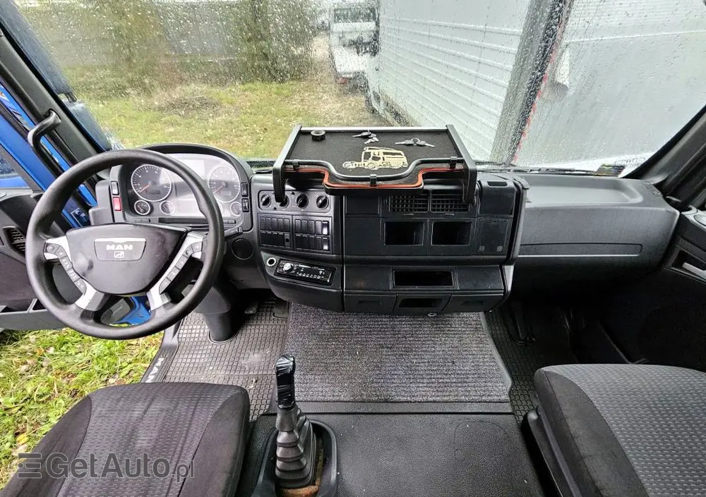 MAN TGL 8.250 