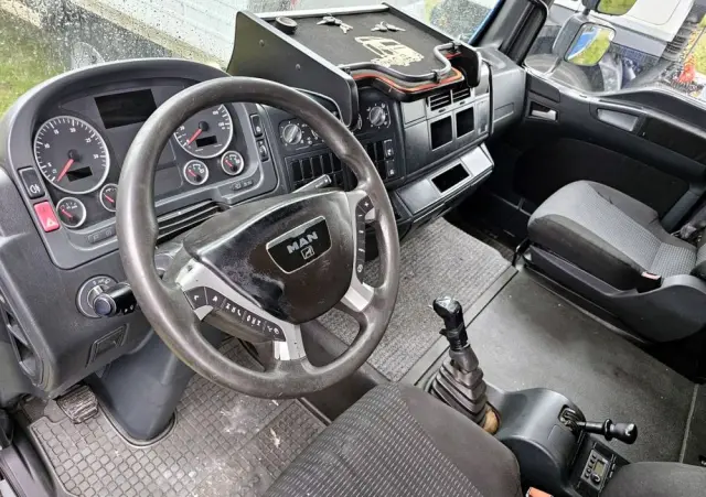 MAN TGL 8.250 