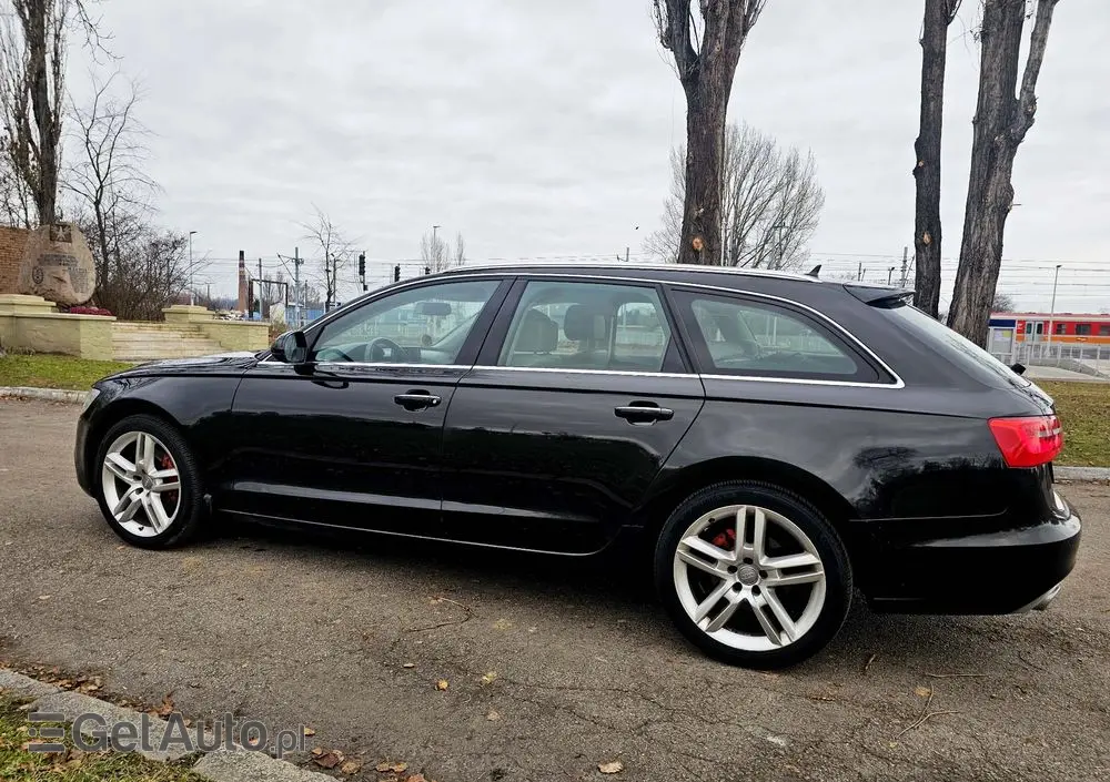 AUDI A6 Avant 2.0 TDI Ultra S tronic