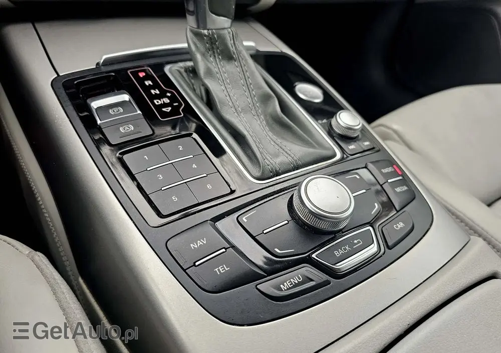AUDI A6 Avant 2.0 TDI Ultra S tronic
