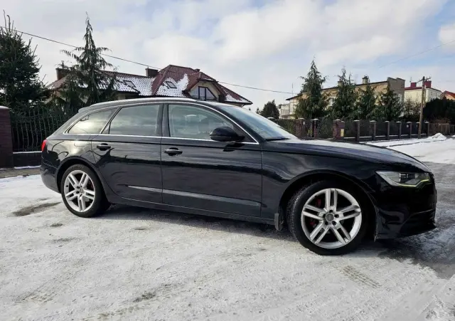 AUDI A6 Avant 2.0 TDI Ultra S tronic