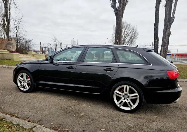 AUDI A6 Avant 2.0 TDI Ultra S tronic