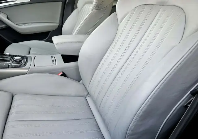 AUDI A6 Avant 2.0 TDI Ultra S tronic