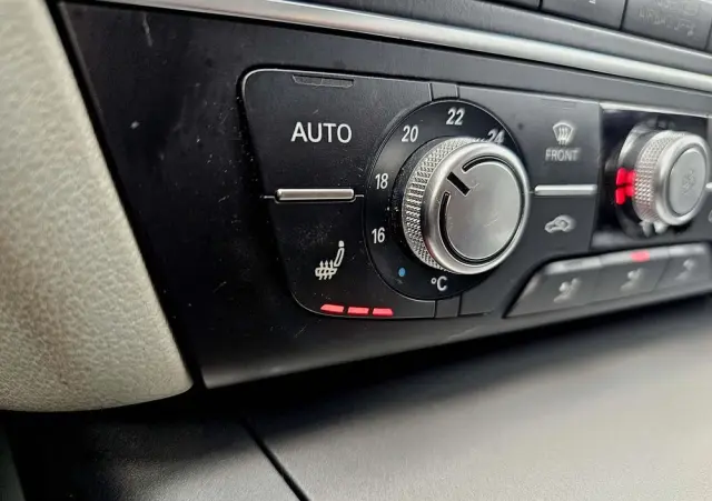 AUDI A6 Avant 2.0 TDI Ultra S tronic