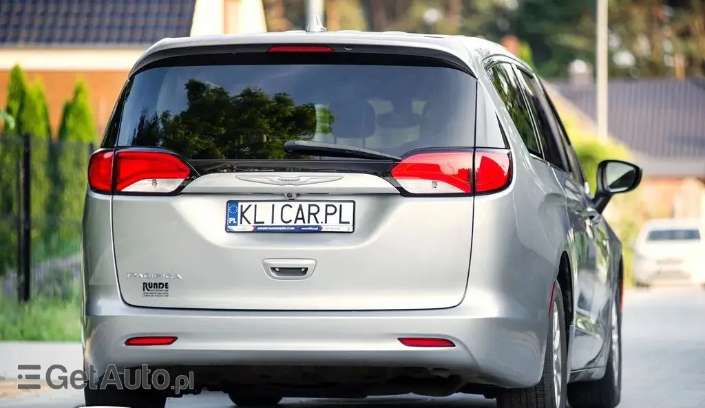 CHRYSLER Pacifica 