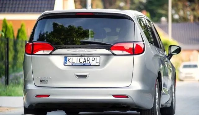 CHRYSLER Pacifica 