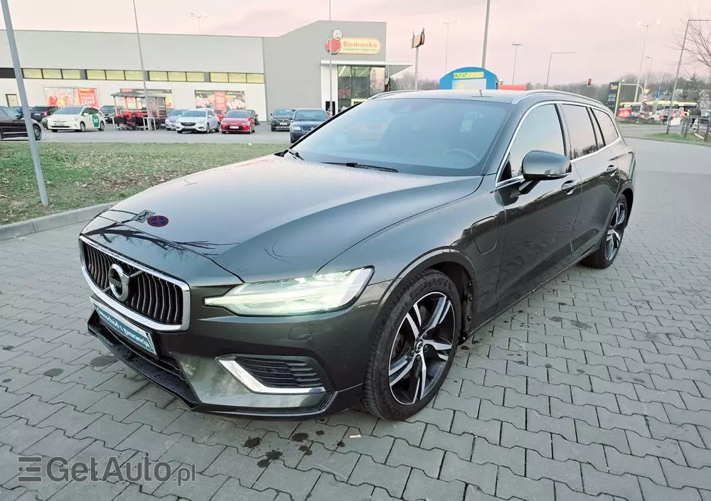 VOLVO V60 T6 AWD Plug-In Hybrid Inscription