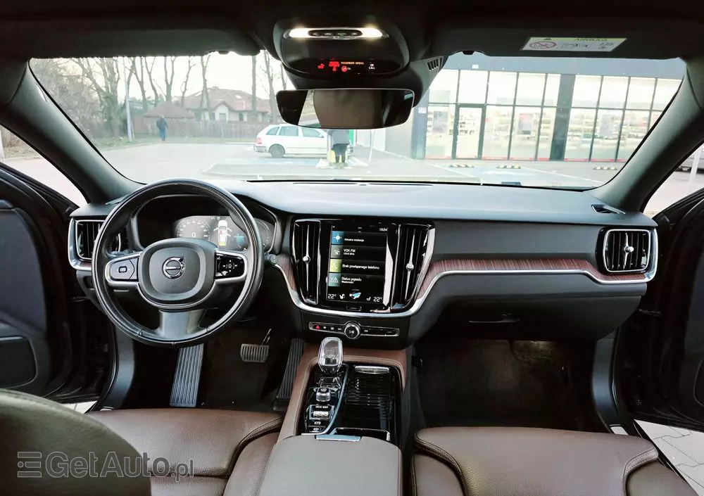 VOLVO V60 T6 AWD Plug-In Hybrid Inscription