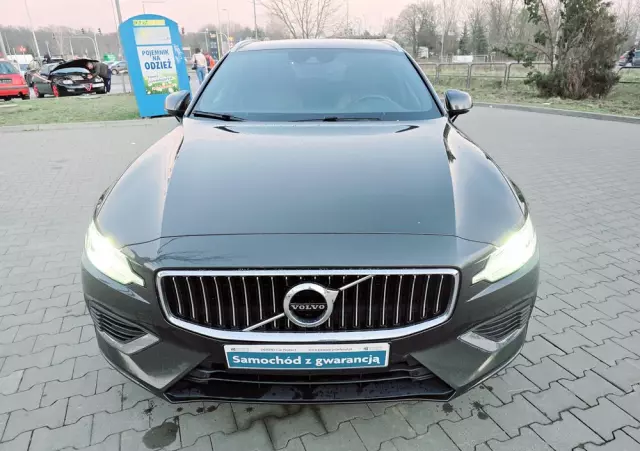 VOLVO V60 T6 AWD Plug-In Hybrid Inscription