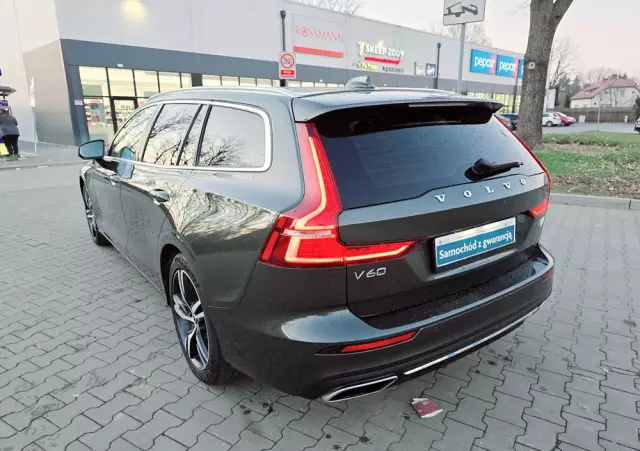 VOLVO V60 T6 AWD Plug-In Hybrid Inscription