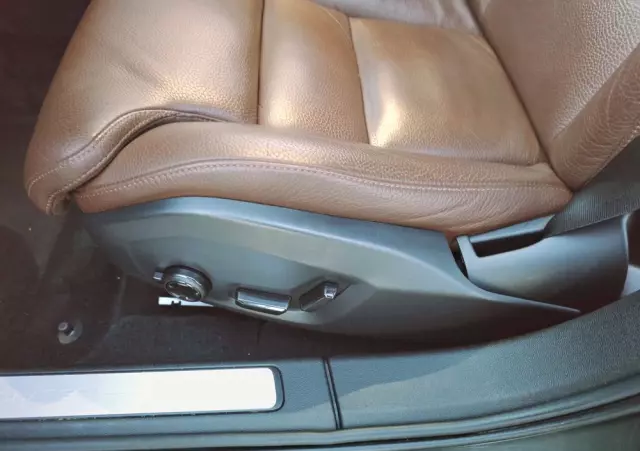 VOLVO V60 T6 AWD Plug-In Hybrid Inscription