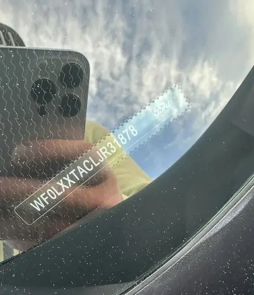 FORD Tourneo Courier 