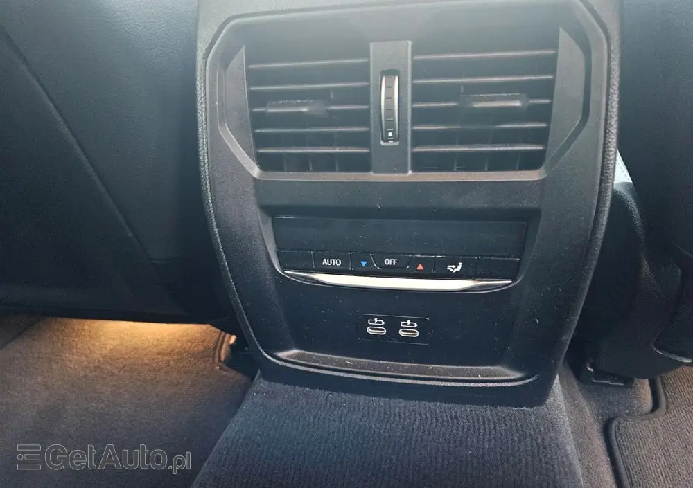 BMW Seria 3 320d xDrive M Sport Shadow