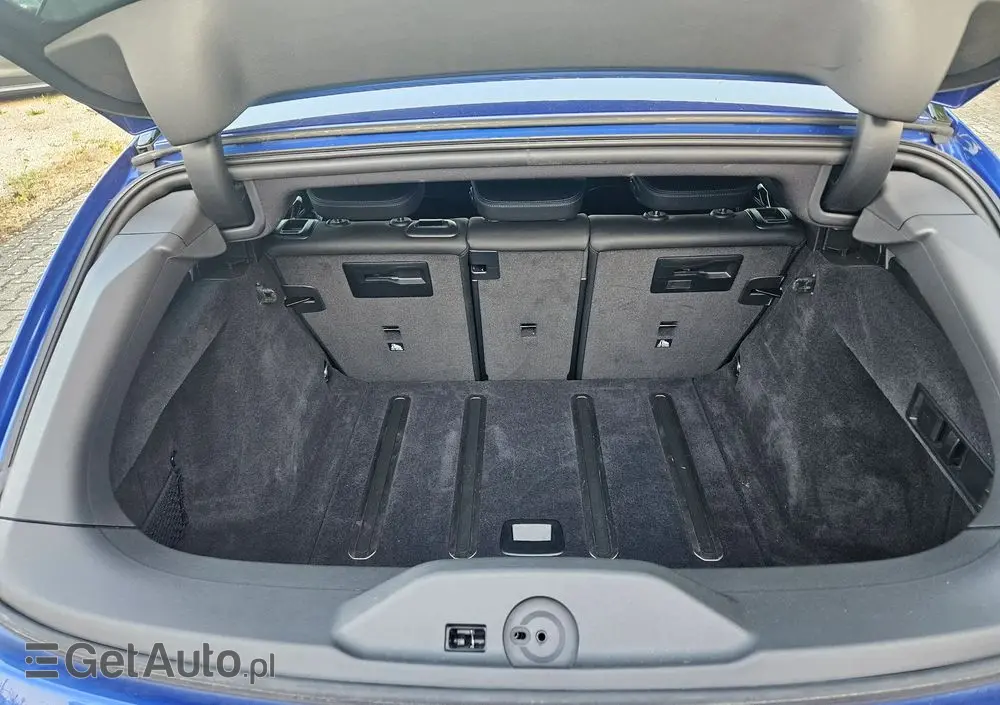 BMW Seria 3 320d xDrive M Sport Shadow