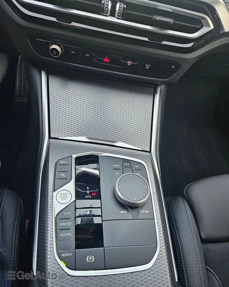 BMW Seria 3 320d xDrive M Sport Shadow