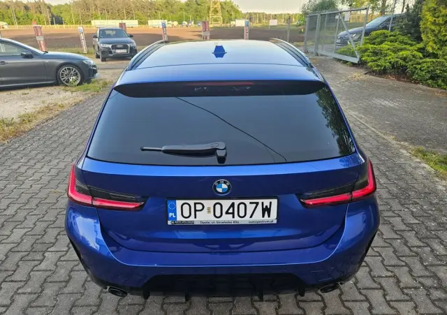 BMW Seria 3 320d xDrive M Sport Shadow