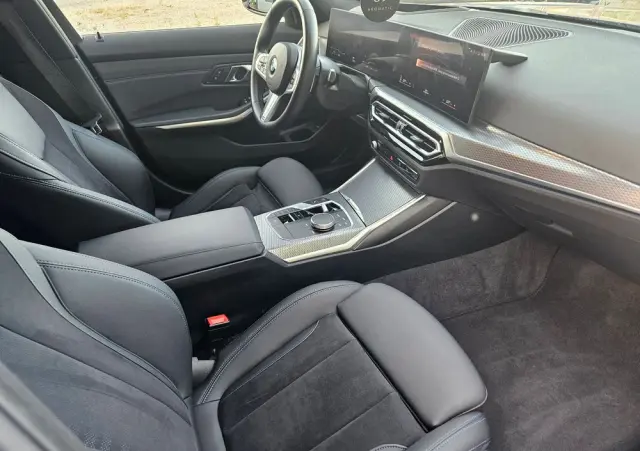 BMW Seria 3 320d xDrive M Sport Shadow